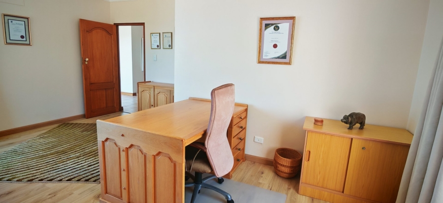 3 Bedroom Property for Sale in Dana Bay Western Cape